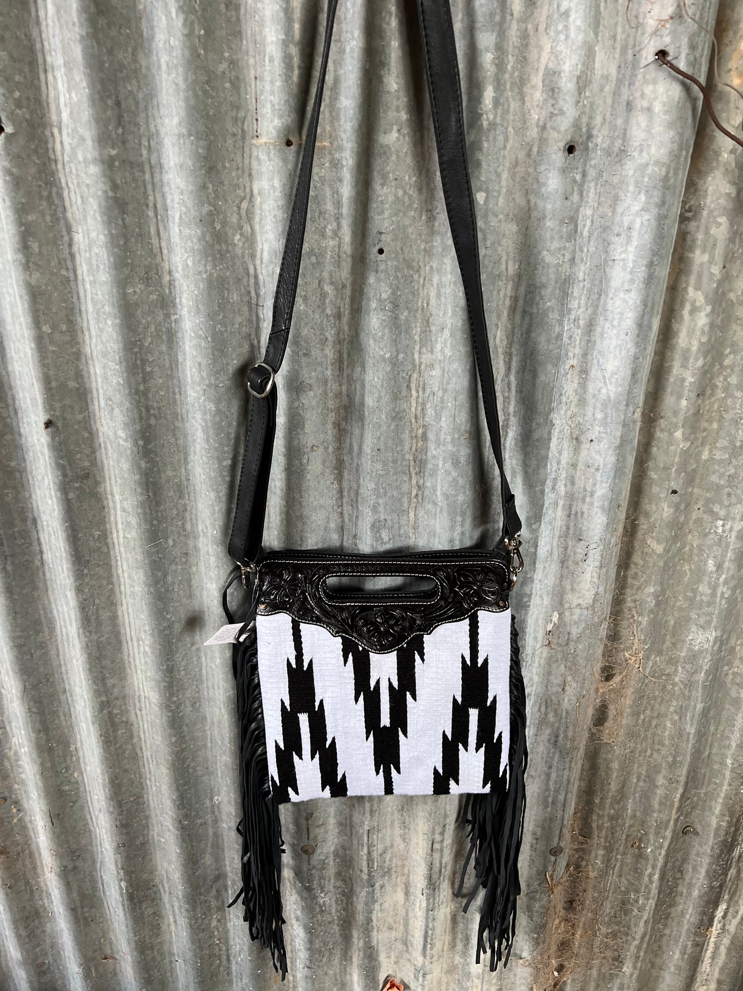 B & W Navaho bag